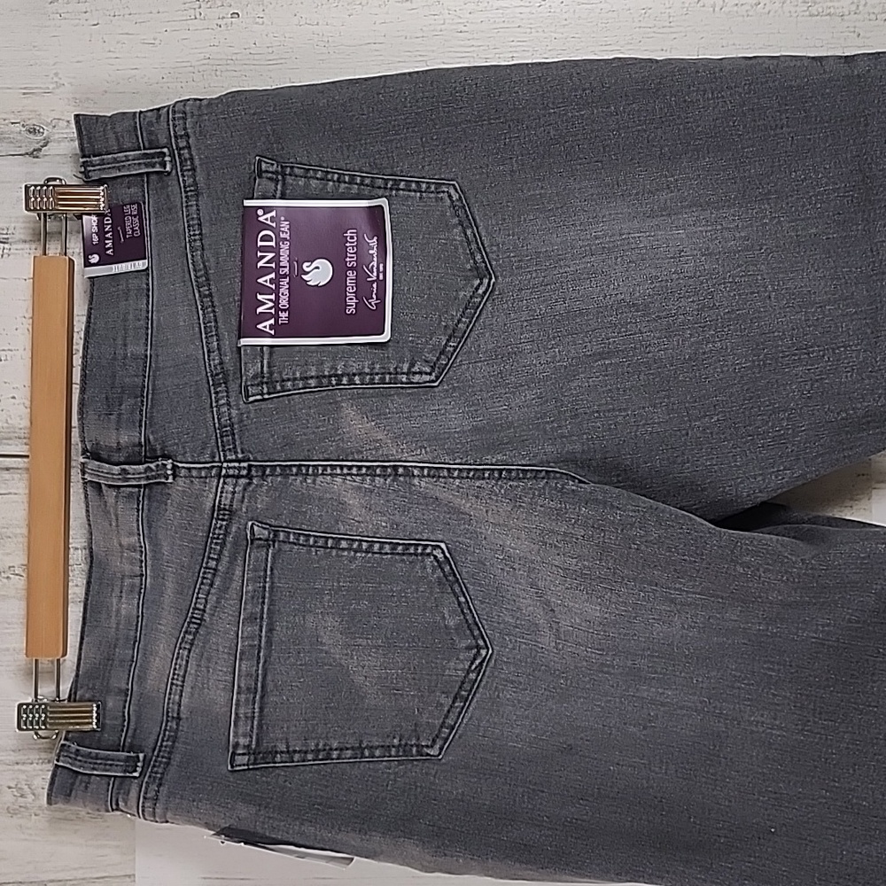 Gloria Vanderbilt Amanda classic rise gray wash denim jeans Size 16P short NEW - Picture 3 of 10